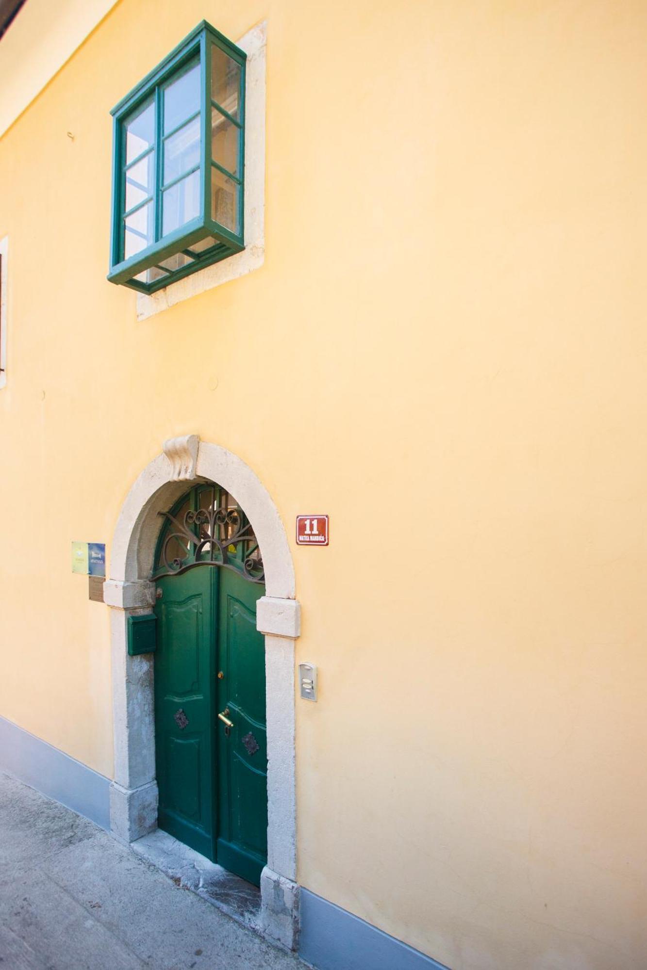 Apartments Villa Kastav In Old Town Center With Sea View And Parking Bagian luar foto