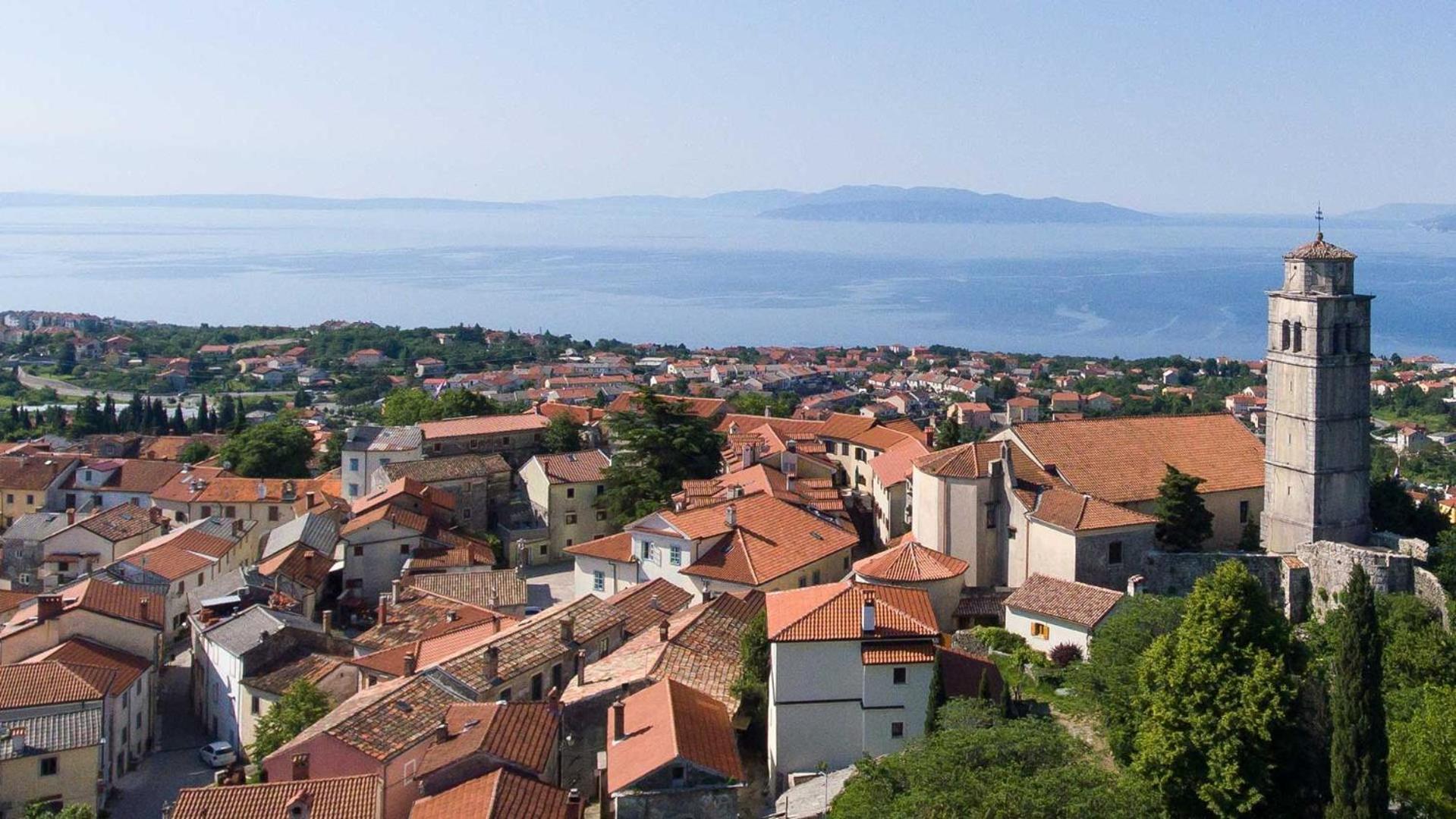 Apartments Villa Kastav In Old Town Center With Sea View And Parking Bagian luar foto