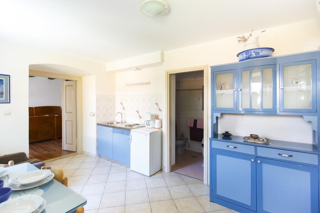 Apartments Villa Kastav In Old Town Center With Sea View And Parking Ruang foto