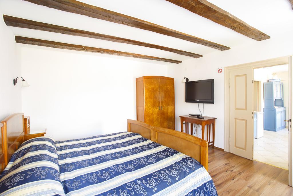 Apartments Villa Kastav In Old Town Center With Sea View And Parking Ruang foto