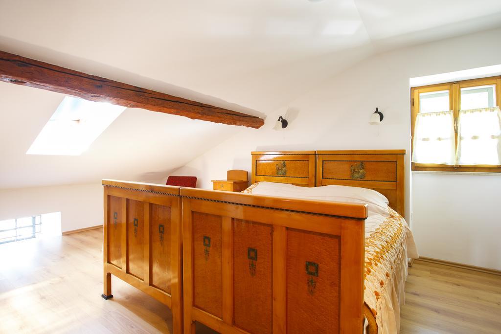 Apartments Villa Kastav In Old Town Center With Sea View And Parking Ruang foto