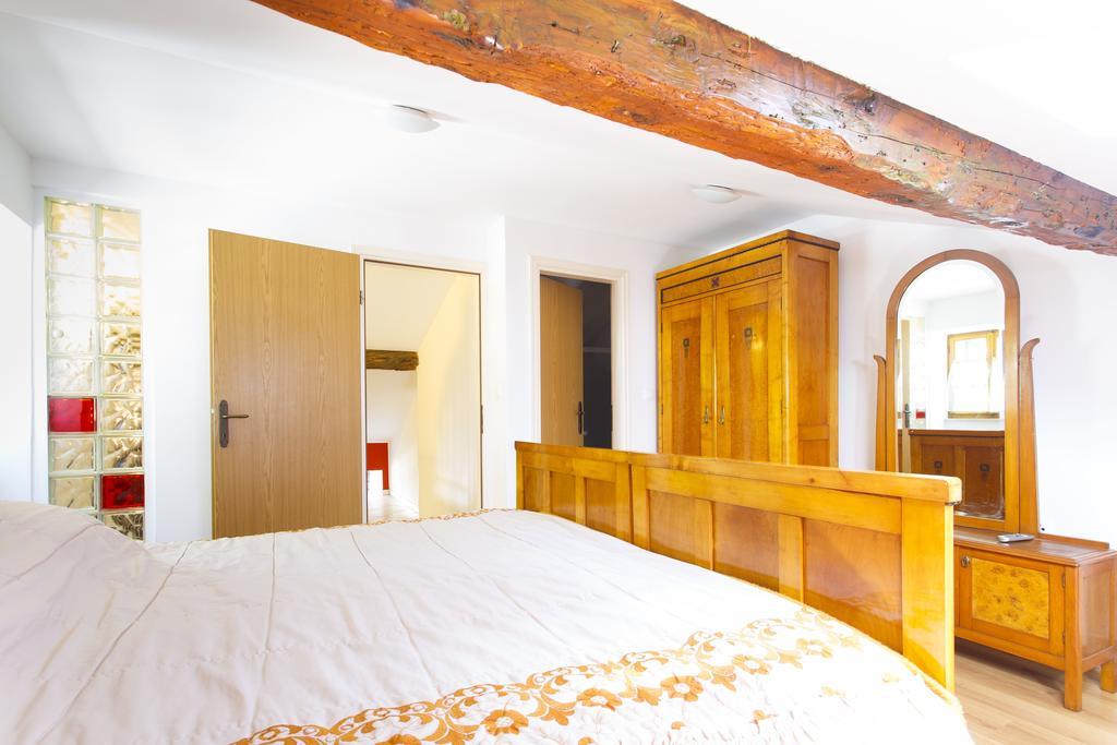 Apartments Villa Kastav In Old Town Center With Sea View And Parking Ruang foto